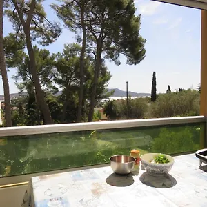 Grand T2 Vue Calme Climatise 500 M Village Et Parking Gratuit Apartment